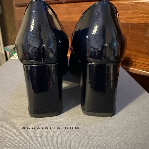 Gorgeous Aquatalia Michelle Patent Saffiano pumps - Picture 13 of 14